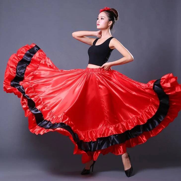 Drone Camera Stabilized - Jupe de danseuse gitane espagnole en